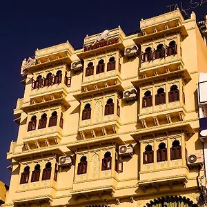 3* Bed & Breakfast Mewari